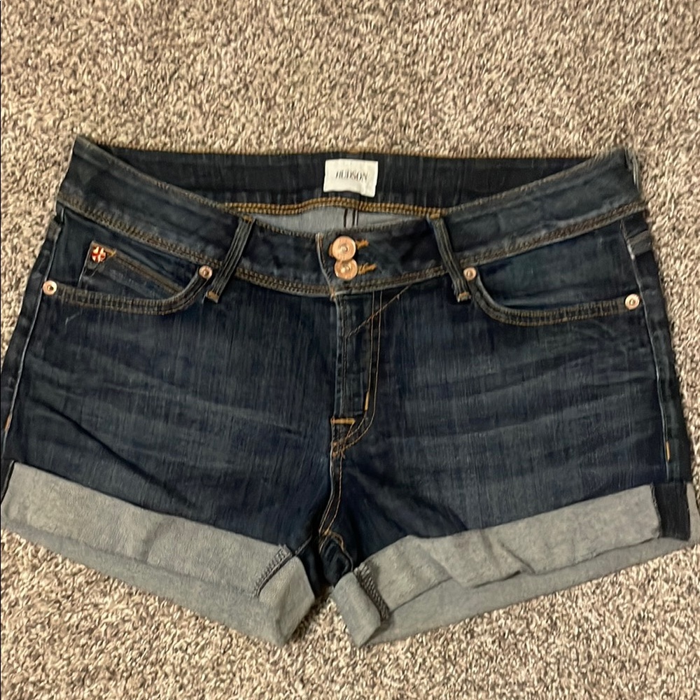 Sz 28 Hudson cuffed Jean shorts